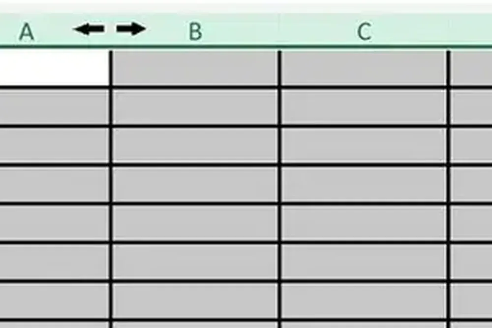 Một file Excel nằm im: nó không tự nhắc, không tự sao lưu, không tự hợp nhất.