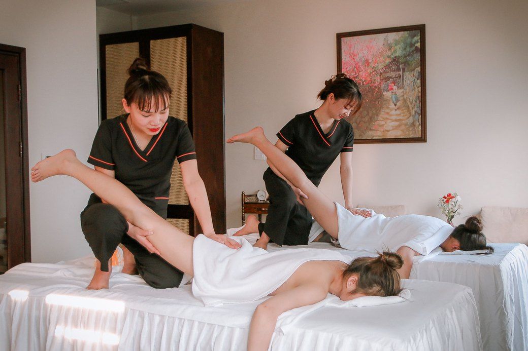 Một liệu trình kéo dài nhiều buổi chỉ liền mạch khi mọi cơ sở cùng nhìn thấy khách đã làm tới đâu.